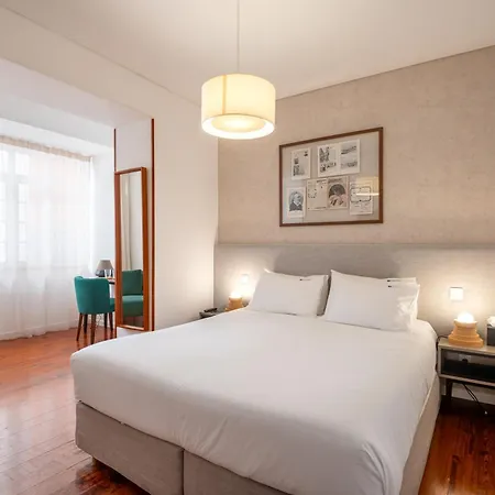 Bica Flh Guest house 4*