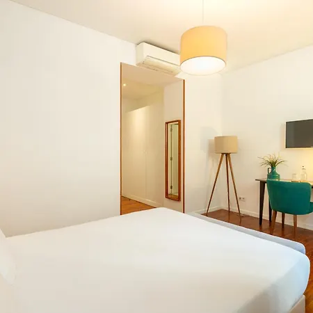 Guest house Bica Flh 4*
